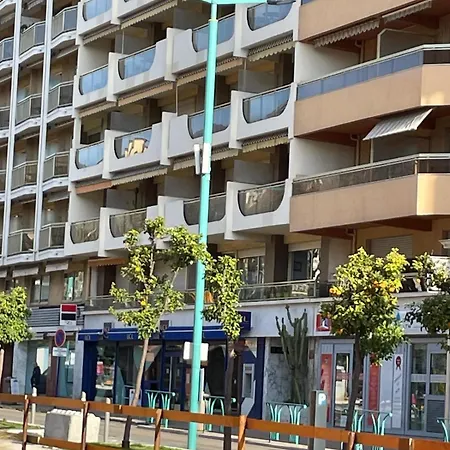 Appartement Le Regency, Familial Au Coeur Du Centre-ville, Des Celebres Jardins Bioves, Et Seulement A 1 Minute A Pied De La